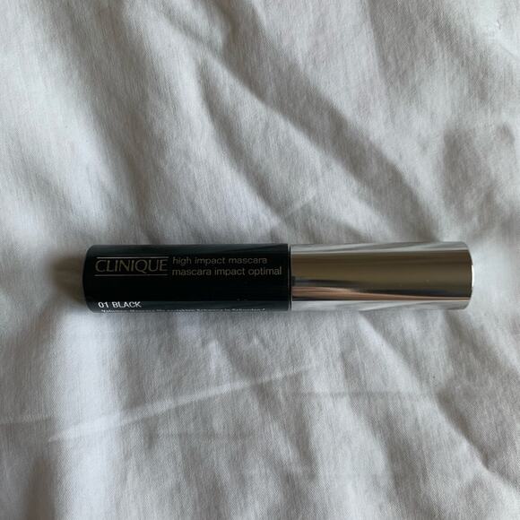 Clinique volume high impact mascara bundle x 2 - Picture 4 of 5